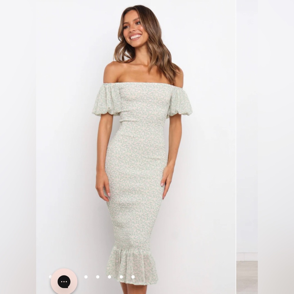 Petal & Pup Easlea Dress Small